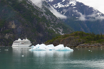 Alaska Cruise Ship With Iceberg