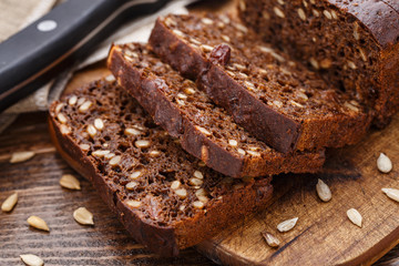 Sliced bread with seeds