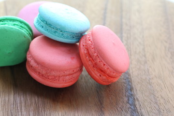 Macaroons.