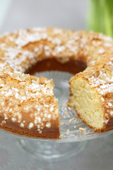 Ciambellone ricotta e pinoli