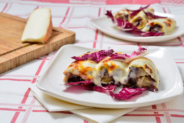 Cannelloni with radicchio and Taleggio cheese fondue