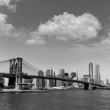 Fototapeta Brooklyn Bridge and Manhattan skyline New York