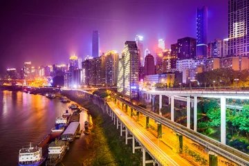 Fototapeten Chongqing, China Stadtbild am Flussufer © SeanPavonePhoto