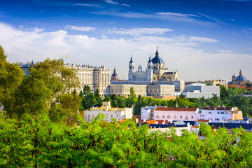 Obraz premium Katedra w Madrycie, Hiszpania