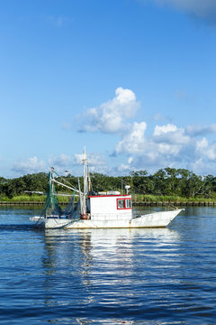 Fototapeta fisher boats get ready for night catch