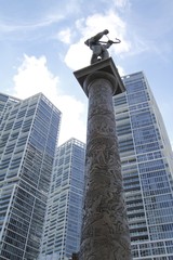 Bascule bridge - Tequesta Family Statue