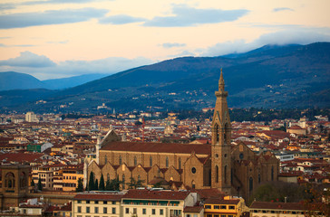 Fototapeta na wymiar Basilica of St Lawrence in Florence
