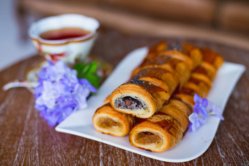 cake from puff pastry