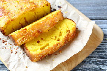 Lemon tea cake