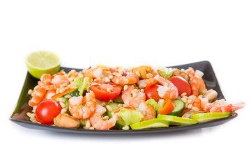 salad with shrimp and mussels
