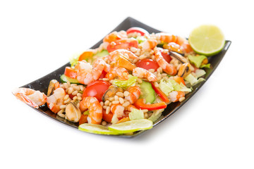 salad with shrimp and mussels