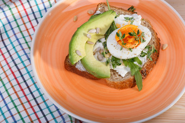 sandwiches with eggs