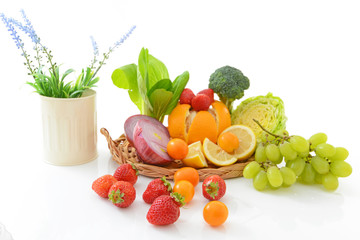 新鮮な果物と野菜