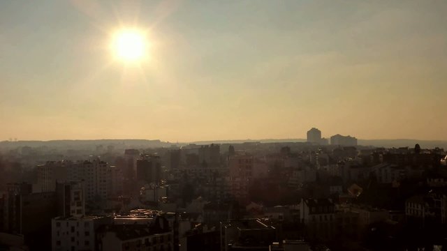 De l'apr&eacute;s-midi jusqu'&agrave; la nuit en time-lapse