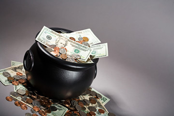 Treasure: Pot Overflowing with US Currency