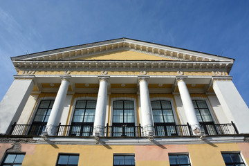 Comprehensive school building in the Zelenogorsk