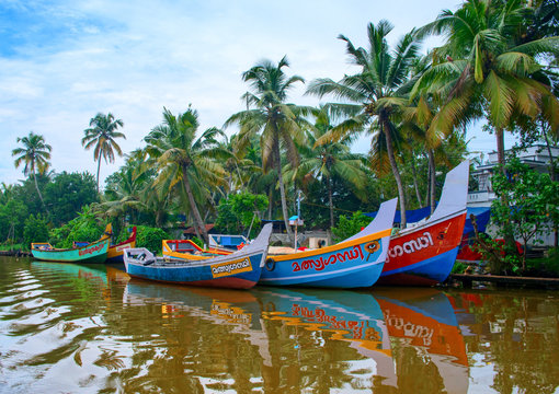 Fototapeta Indian fishing boats  in Kerala
