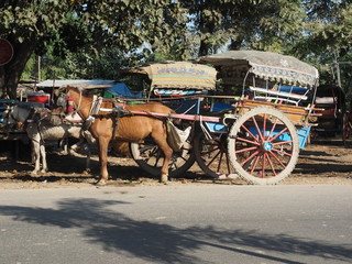Naklejka premium Monasterio budista de Mahahandaryon (Myanmar)