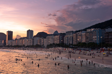 Fototapeta premium Sunset in Copacabana Beach, Rio de Janeiro, Brazil