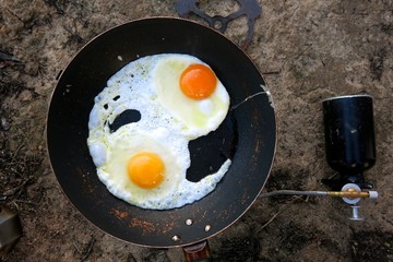 yin yang outback eggs