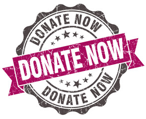 donate now grunge violet seal isolated on white