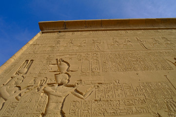 Храм, Дендера