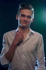 The man in the white shirt, backlighting