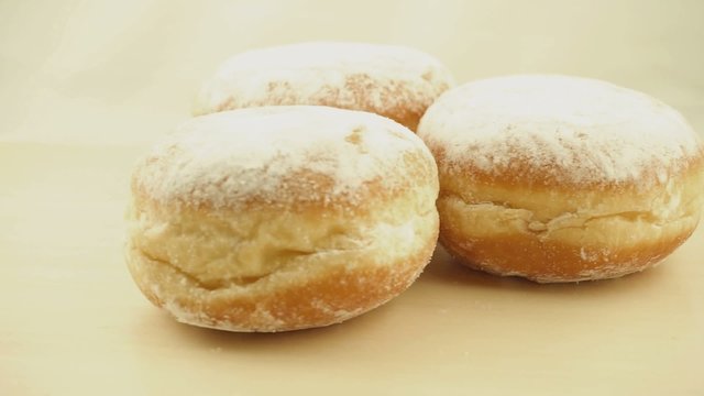 Berliner pastries rotating