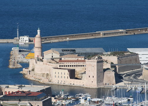 Fort Saint-jean,mucem Au Port De  à Maseille