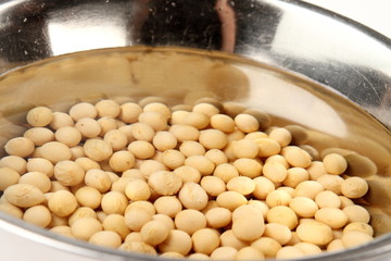 大豆の浸水