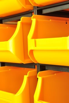 Wandregal Sichtboxen in der Industrie