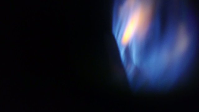 ignition gas - blue flames - active furnace - active furnace
