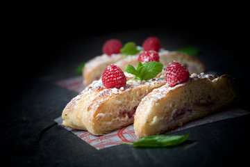 Raspberry sweet roll