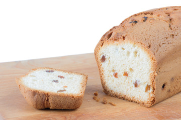 Cake with raisins