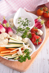 raw vegetable and dip