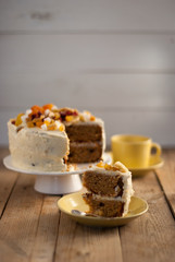 Carrot cake with pineapple