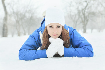 A woman portrait outside in winter season