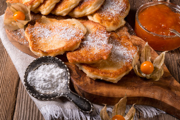 racuchy - Polish yeast pancakes