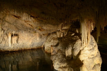 Cave1128