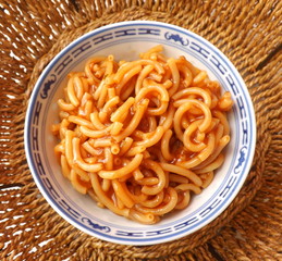 Nudeln in Tomatensauce