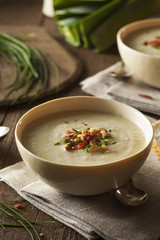 Homemade Creamy Potato and Leek Soup