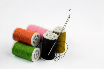 Dikiş İplikleri ve iğne