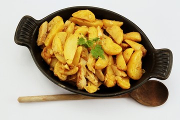 poêlée de pommes de terre au poulet