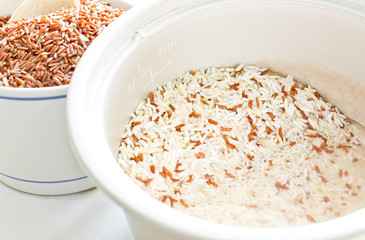Oganic rice cooking
