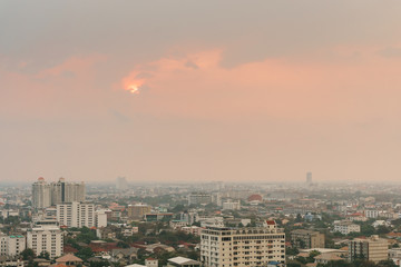 Fototapeta na wymiar sunrise in Bangkok Thailand