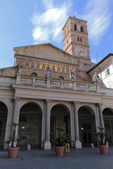 Fototapeta na wymiar Basilique de Santa Maria in Trastevere