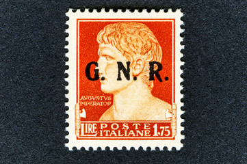 1943 1.75 Lire overprint GNR