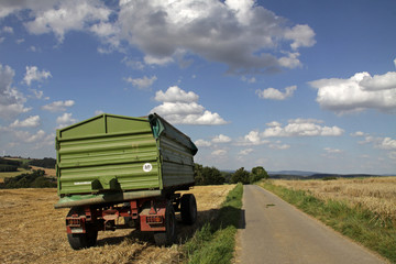 Traktoranhänger © Martina Berg