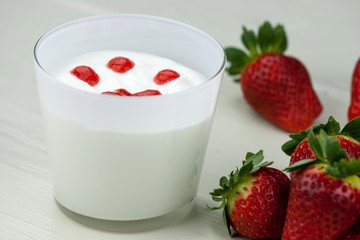 Fresh yogurt's mousse with strawberry cream