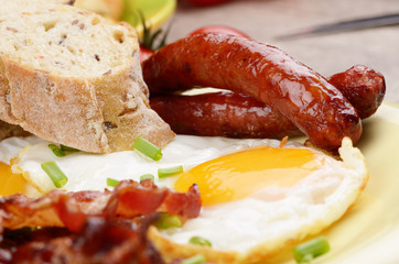Fried eggs with bacon